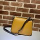 Replicas Bolso mensajero Gucci Small con doble G y tribanda & lrm; 648934 Amarillo Baratos Imitacion