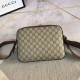 Falsa Bolsa de mensajero Gucci con G entrelazadas 675891 Marrón Imitacion