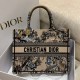 Replicas Bolso Dior Medium Book Tote Jardin d'Hiver Beige bordado Baratos