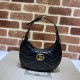 Replicas Gucci GG Marmont minibolso en forma de media luna 699514 negro Baratos