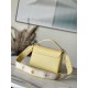 Replicas Bolso Louis Vuitton Twist MM M22038 Amarillo 23cm Baratos