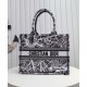 Replicas Christian Dior Medium Dior Book Tote bordado Plan de Paris bolso negro/blanco Baratos