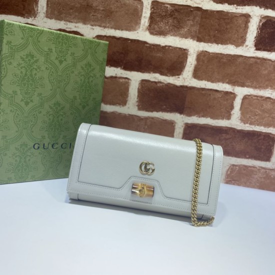 Replicas Cartera con cadena Gucci Diana 658243 Beige Imitacion España