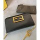 Replicas Cartera Fendi Con Cadena Con Bolsillos Negro Imitacion España