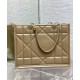 Replicas Christian Dior Bolso tote mediano Dior Essential Albaricoque Baratos España