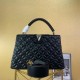 Replicas Louis Vuitton Capucines PM Bolsa en piel de cordero acolchada M55366 Baratos Imitacion