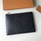 Replicas Louis Vuitton Discovery Pochette Monogram Shadow M62903 Baratos Imitacion