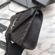 Replicas YSL Saint Laurent Envelope Pequeña Bolsa Grain Relieve Hardware de plata Baratos Imitacion