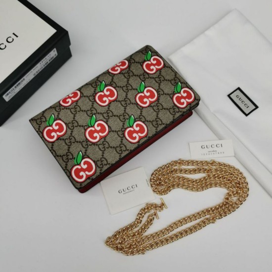 Replicas Tarjetero Gucci Chain con estampado de manzana GG 634275 Baratos Imitacion